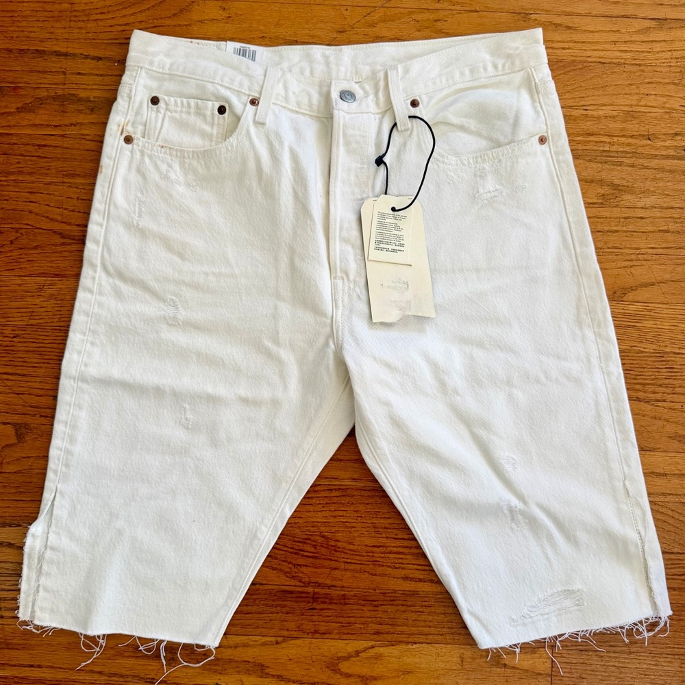 NWT Levi’s 501 Skinny Denim Women’s Shorts